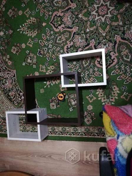 Полка на стену в 