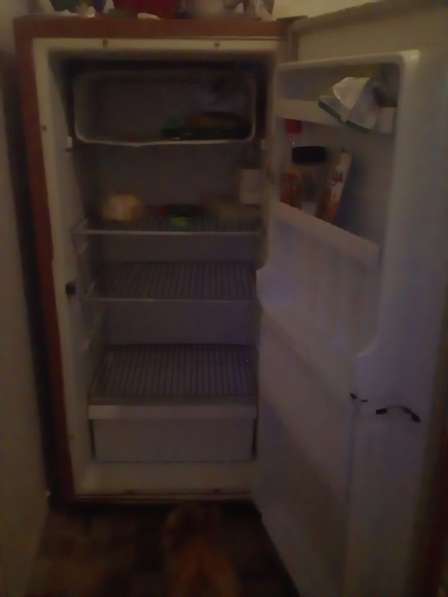 Продам Холодильник Б/У в Томске