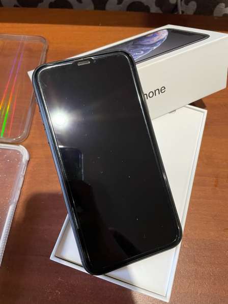 Продам IPhone Xr