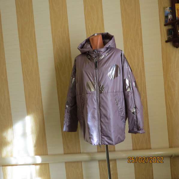 Продаются женские демисезонные пальто и куртки в Екатеринбурге фото 3