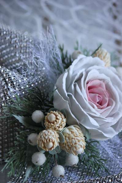 Заколка для волос с цветами из фоамирана "Сердце Зимы" в Орехово-Зуево фото 6