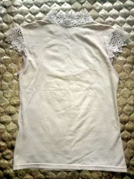 Белая гипюровая футболка женская в Орле фото 3