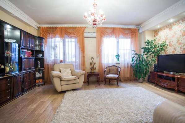 Продаю 2х комнатную квартиру 100 кв. м в Красноярске фото 12