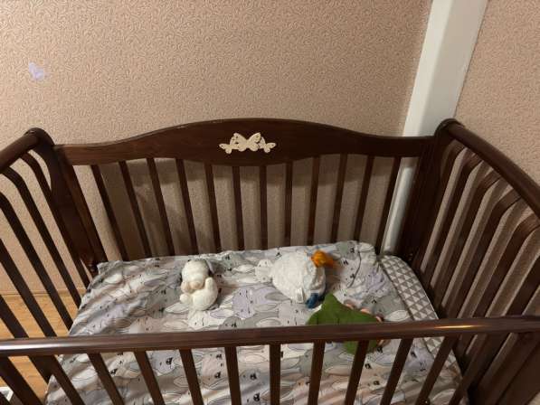 Детская кроватка