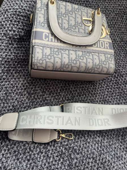 Сумка Christian Dior в Санкт-Петербурге