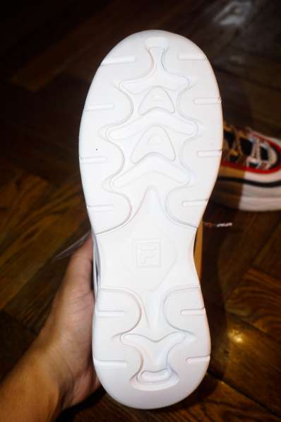 Кроссовки Fila 1CM00501-125 в Москве фото 8