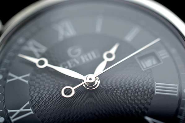 Роскошные часы Gevril Swiss Made, сапфир, застежка-бабочка в Рязани фото 13