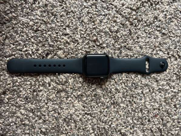 Apple Watch SE 40mm в Москве