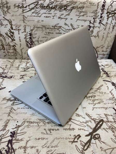 Ноутбук Apple MacBook Pro 15 (core i7) в Тольятти фото 4
