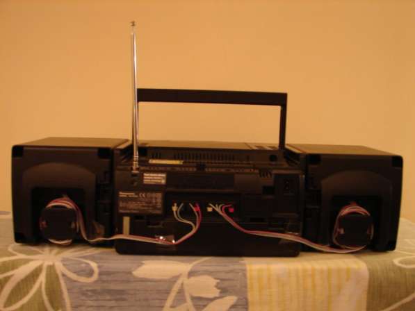Магнитола Panasonic RX E300 в фото 3
