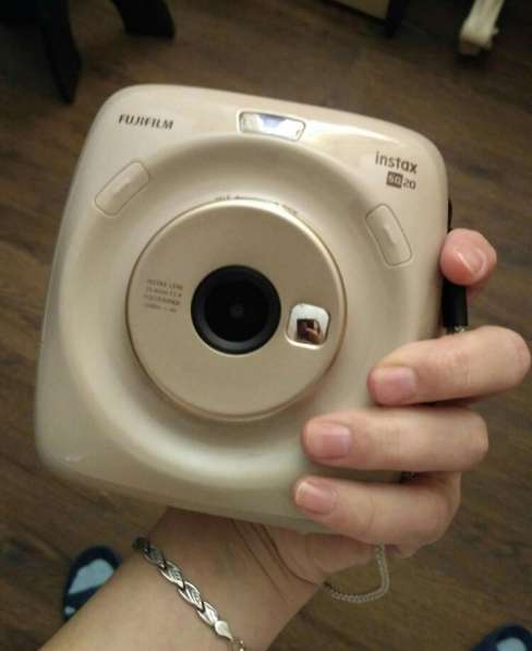 Фотоаппарат Fujifilm INSTAX SQUARE SQ 20 BEIGE WW