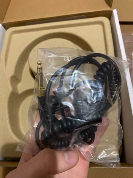 Наушники Audio-Technica ATH-M40X в Москве фото 8