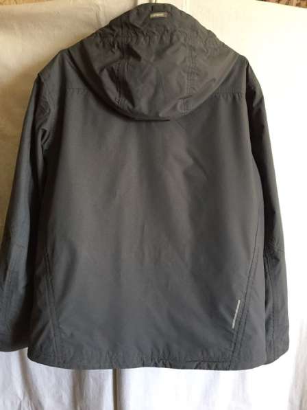 Куртка-ветровка на мальчика 152-158см, б/у в Волгограде фото 9