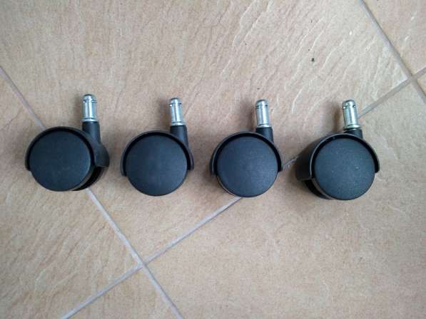 Дверная, оконная и мебельная фарнитура в Москве фото 19