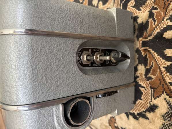 Луч. Проектор. 2500