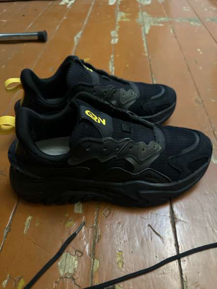 Кроссовки мужские 41 размер