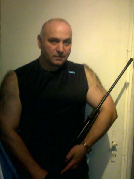 Andrej, 52 года, хочет пообщаться