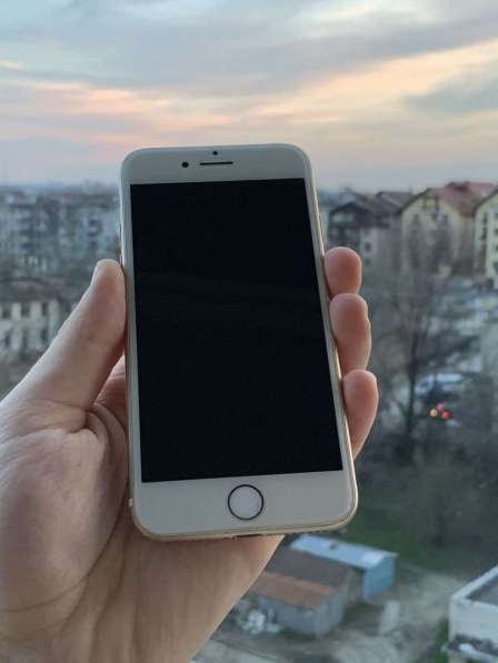 Продам Iphone 7 gold в Москве