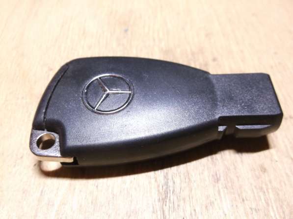 Mercedes Benz Sprinter, Vito чип ключ 2 кнопки в Волжский фото 3