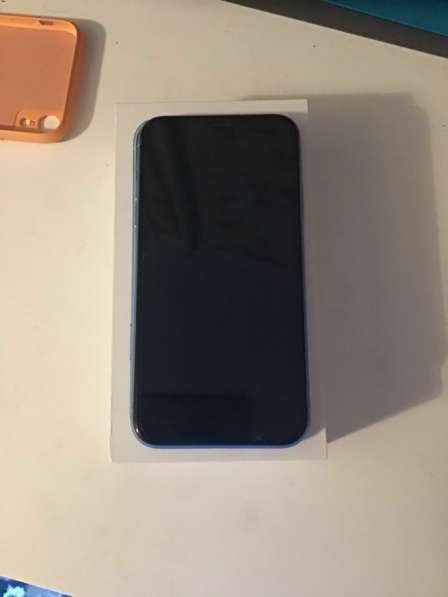 IPhone XR 64 gb blue в Санкт-Петербурге фото 4