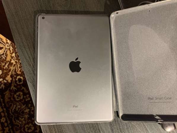 IPad 7 128 gb wi-fi в Санкт-Петербурге