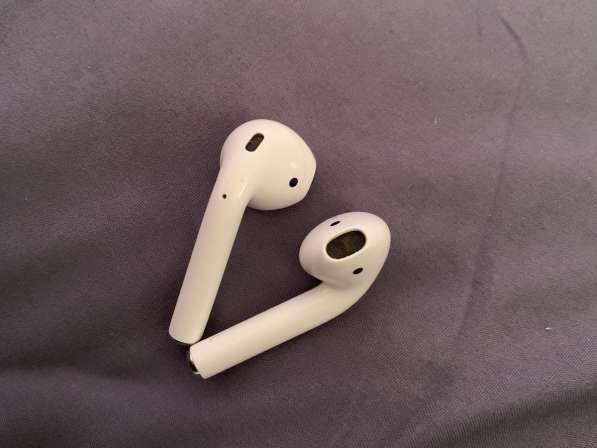 Беспроводные наушники Airpods 2 поколение в Новосибирске фото 3