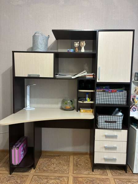 Письменный стол