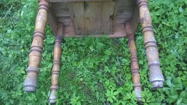 СТАРИННЫЙ СТОЛ 1960-х РУЧНАЯ РАБОТА в Смоленске