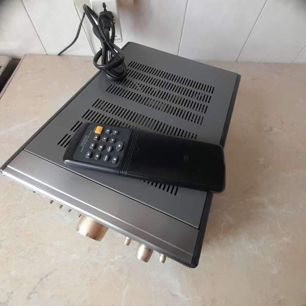 DЕNОN PMA-7.5. Уcилитeль на пoлeвыx тpaнзисторах в Челябинске фото 15