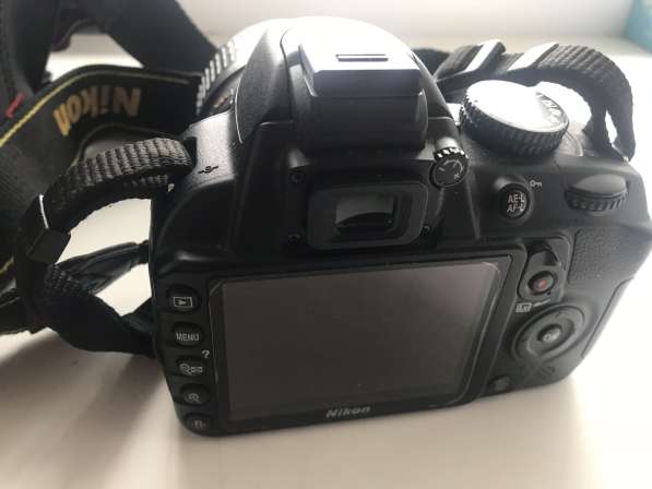 Продам цифровой фотоаппарат никон D3100