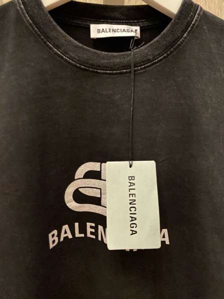 Balenciaga футболка в Москве фото 5