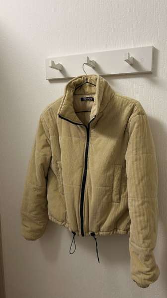 Куртка женская, размер 44-46(s, m) в Екатеринбурге фото 3