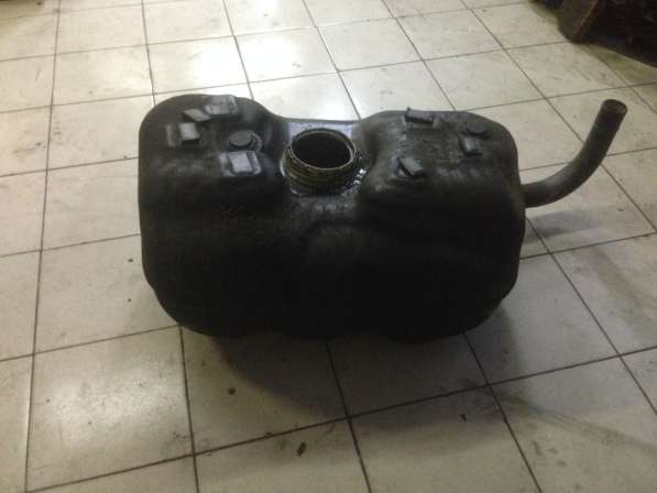 Топливный бак