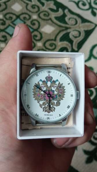 Продам часы ССР 1994 года рабочы состояние