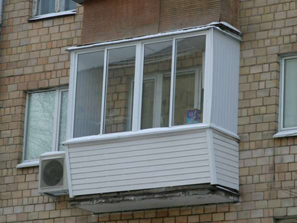 Алюминиевые раздвижные балконные рамы. ПВХ рамы на балкон в фото 6