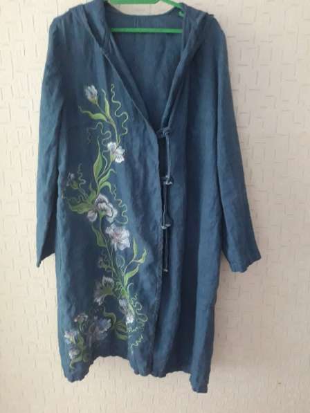 Оформление вышивкой одежды в фото 25