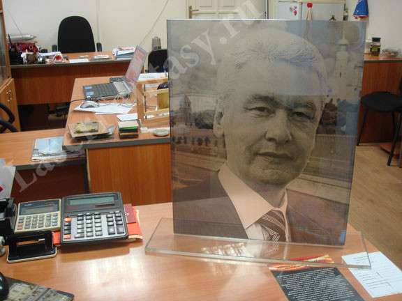 Перенесение фото на стекло