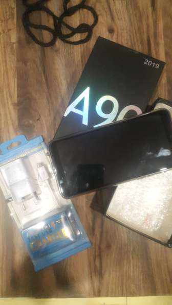 Продам Samsung Galaxy A90