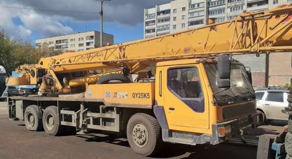 Продам автокран XCMG QY25K5; 25 тн - 48 м, новая резина в Новосибирске фото 11