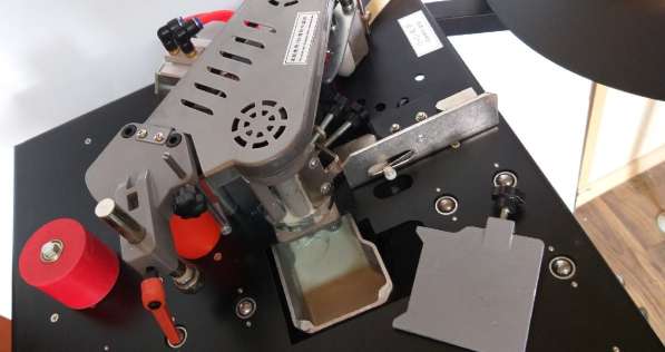 Кромочный станок KM105 -SCL- в Перми фото 20