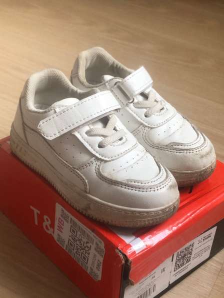 Кросовки белые детские в Ангарске