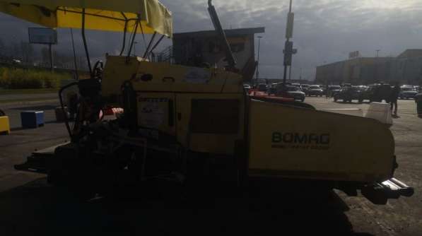 Продам асфальтоукладчик Бомаг, Bomag BF223C, 2012г/в,1900м/ч в Тюмени фото 11