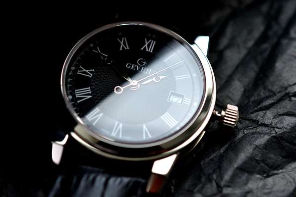 Роскошные часы Gevril Swiss Made, сапфир, застежка-бабочка в Рязани фото 11