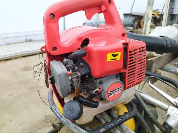 Воздуходувка (бензометла) в фото 6