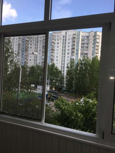 Продается 3-комнатная квартира в Ясенево в Москве