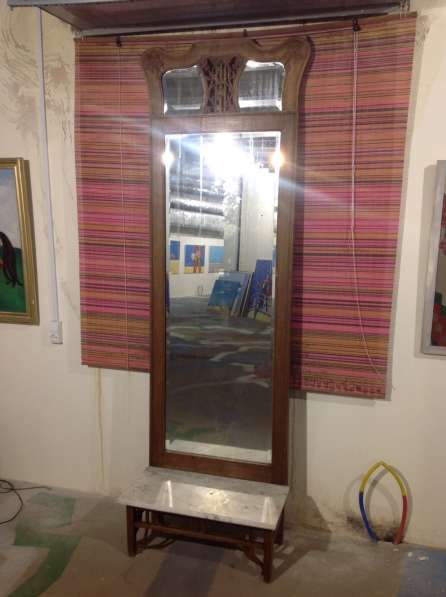 Зеркало стиль модерн