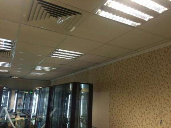 Поклейка обоев.Покраска. в Москве фото 3