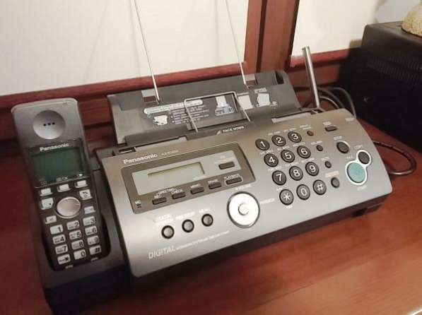 Телефакс Panasonic KX-FC228 - с радиотрубкой на обычной бумаге 4