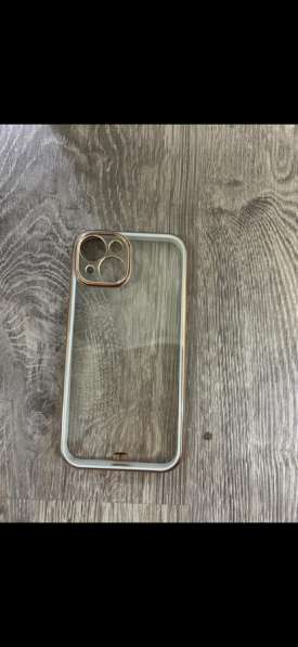 Чехлы на iPhone в Москве