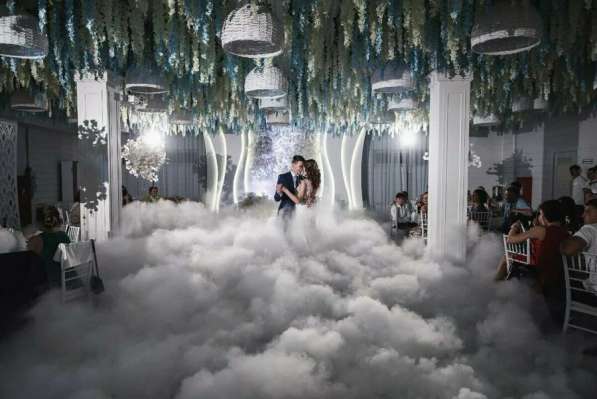 Тяжелый дым на торжество